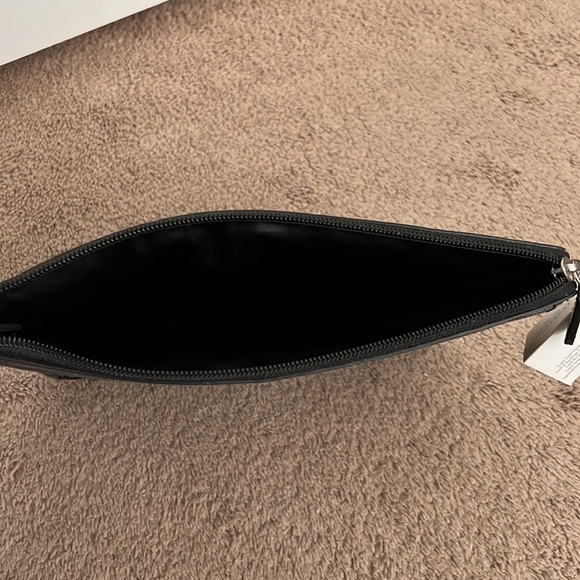 New With Tags Coach Signature Black Tablet/iPad Case. - Picture 5 of 6